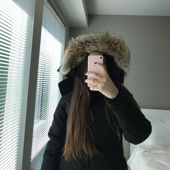 canada goose chelsea parka small